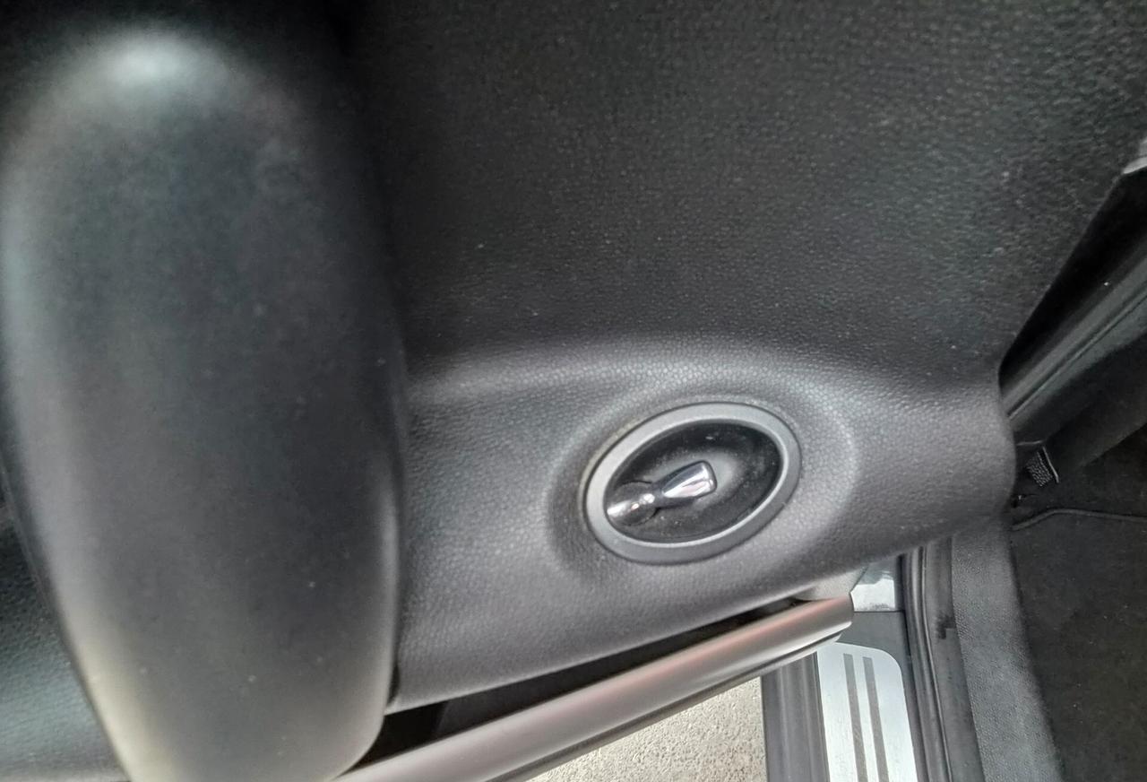 Mini Cooper Countryman 1.6 D ALL4