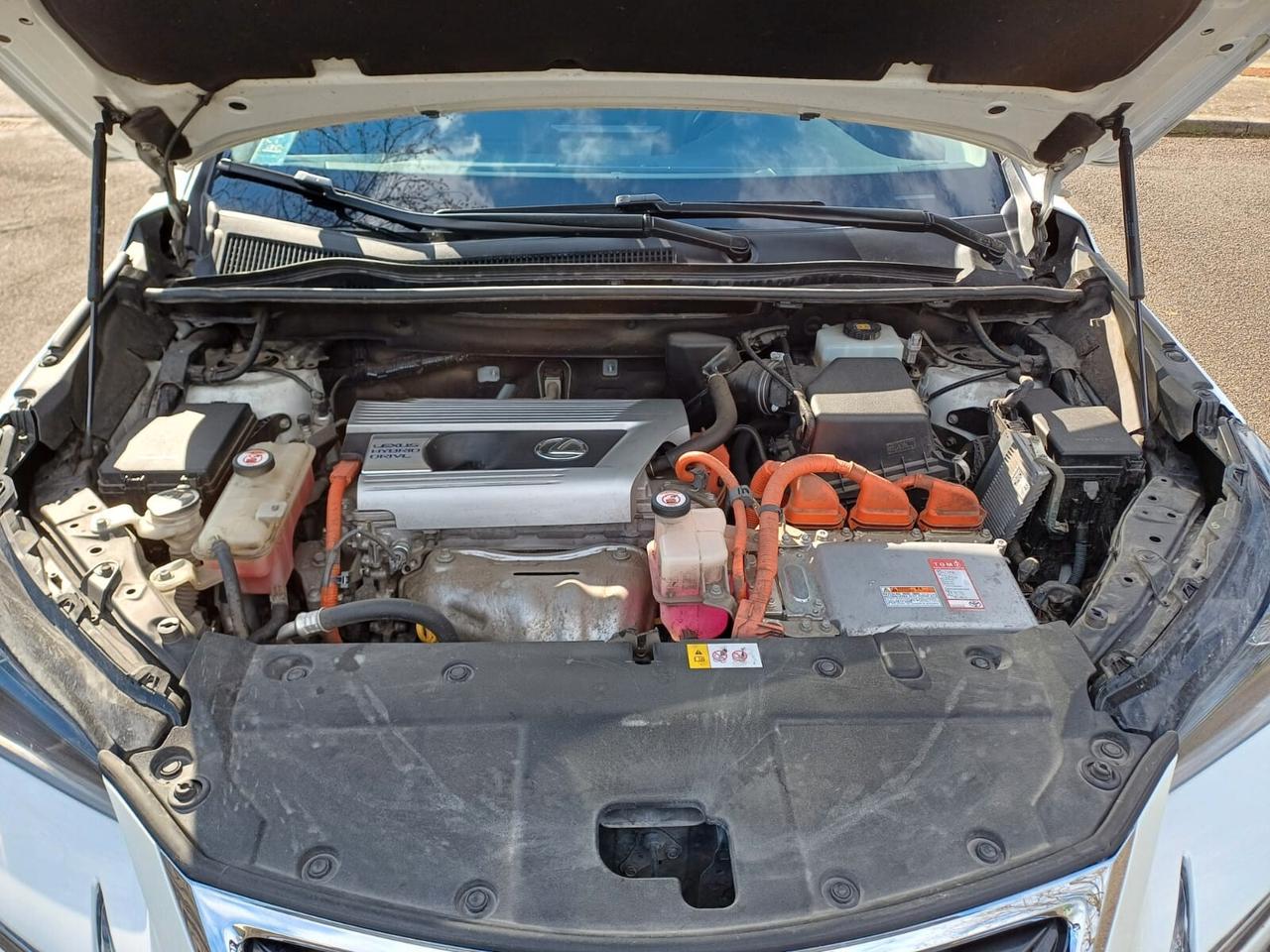 Lexus NX 300h Hybrid 4WD Luxury