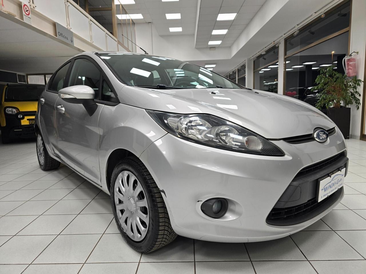 Ford Fiesta 1.2 82CV 5 porte OK NEOPATENTATI