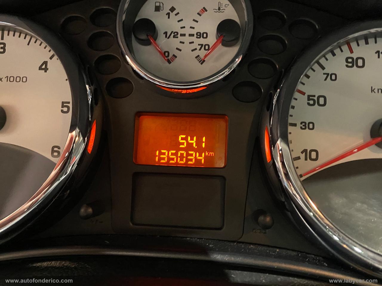 PEUGEOT 207 1.6 8V HDi 93 CV SW Ciel Allure