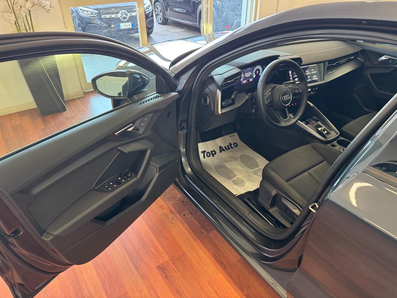 AUDI A3 SPB 35 TDI S TRONIC IDENTITY BLACK - MY21