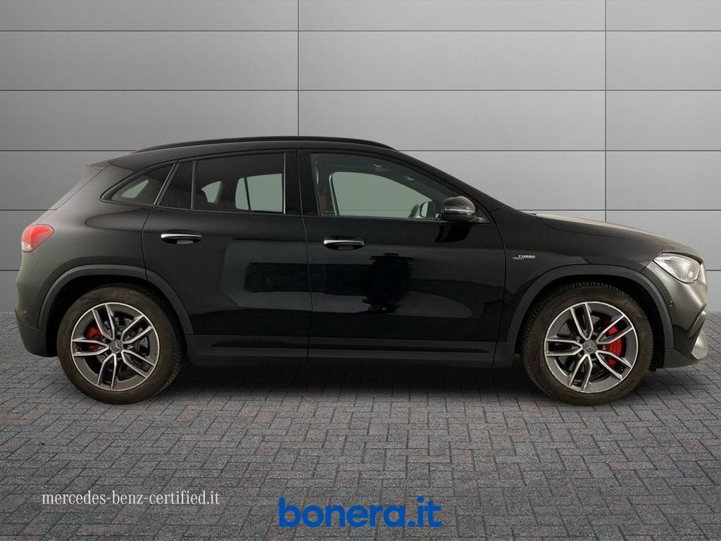 Mercedes GLA 35 AMG 4Matic Speedshift DCT AMG 8G