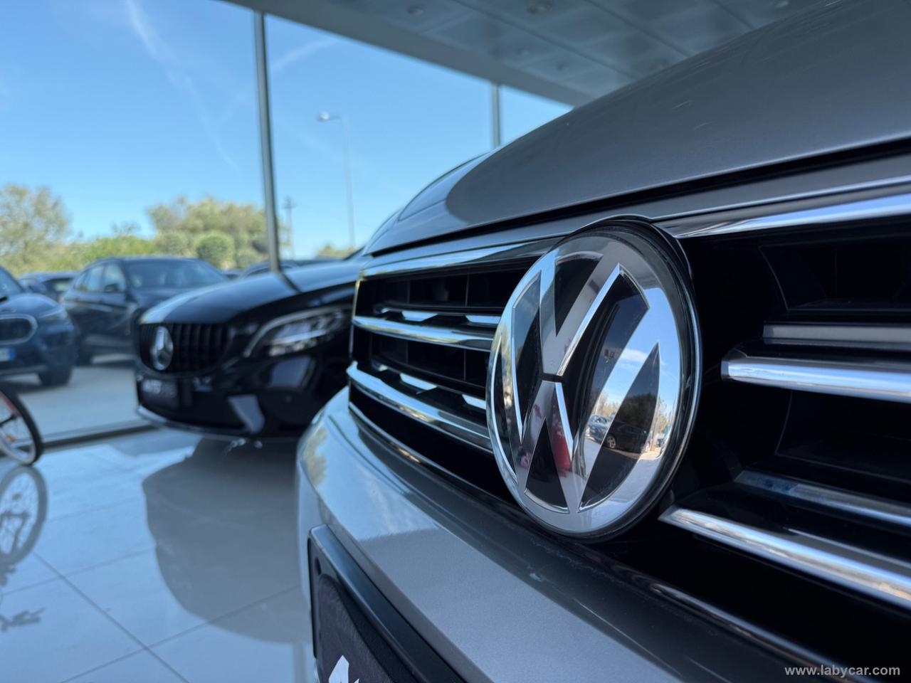 VOLKSWAGEN Tiguan 2.0 TDI DSG 4MOTION Style BMT TETTO APRIBILE
