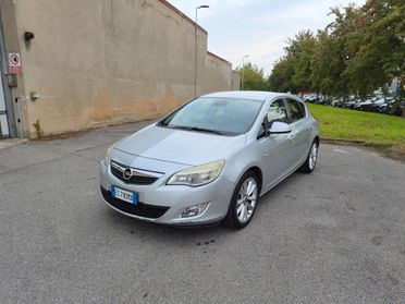 Opel Astra 1.4 Turbo 140CV 5 porte Cosmo