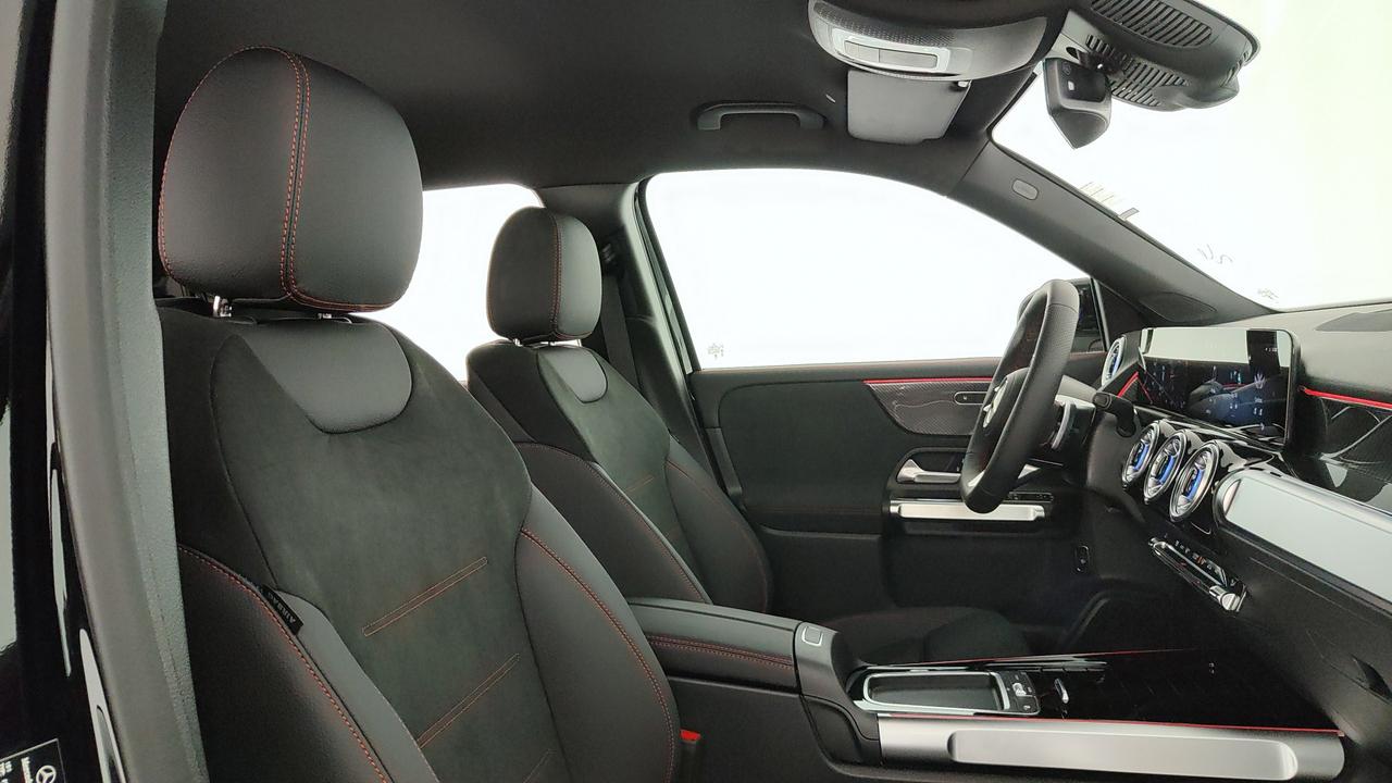 Mercedes-Benz GLB 200 d 4MATIC