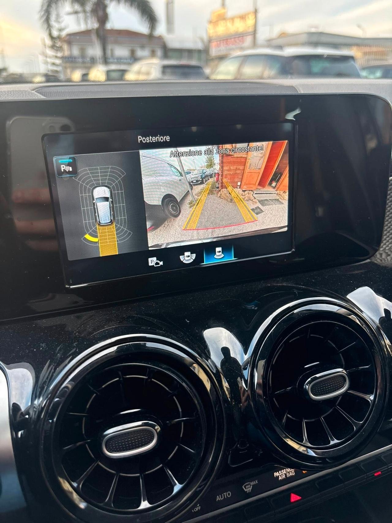 Mercedes-benz GLB 180 d Automatic Business