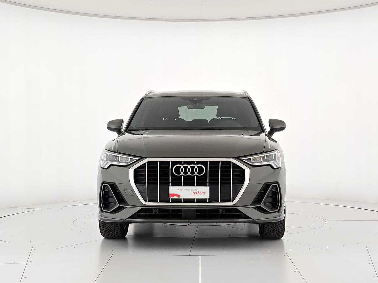 Audi Q3 35 2.0 tdi s line edition s-tronic