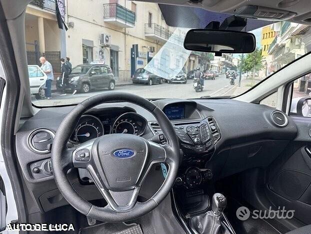 Ford fiesta 1.4 gpl serie titanium certificat nuov