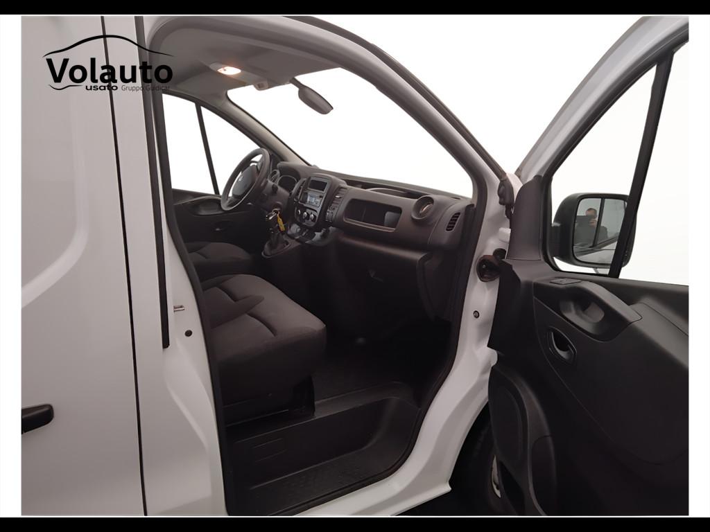 RENAULT Trafic IV 27 2019 - trafic T27 2.0 dci 120cv L1H1 Ice