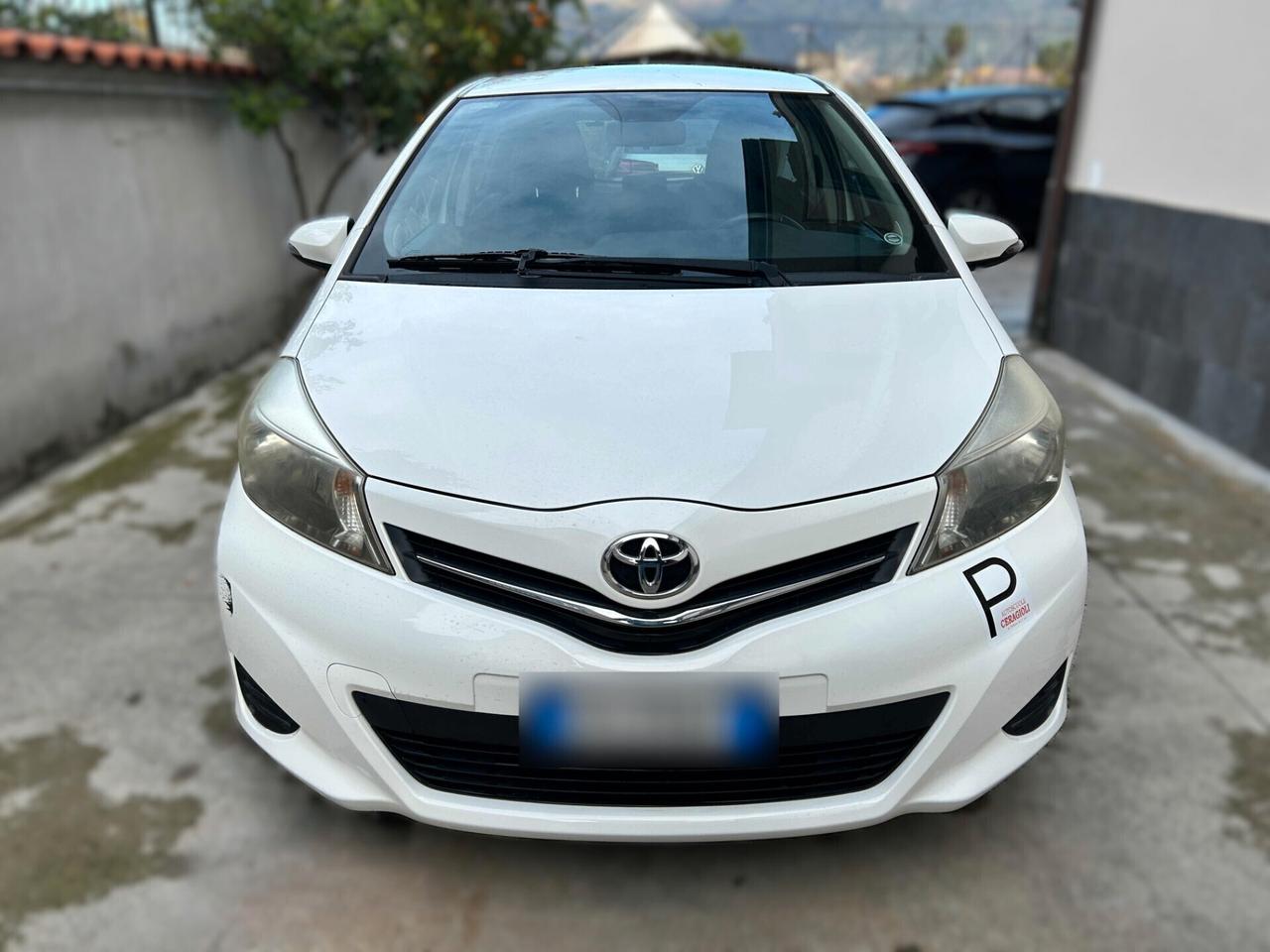 Toyota Yaris 1.0 Benzina 70CV - 2012 Incidentata