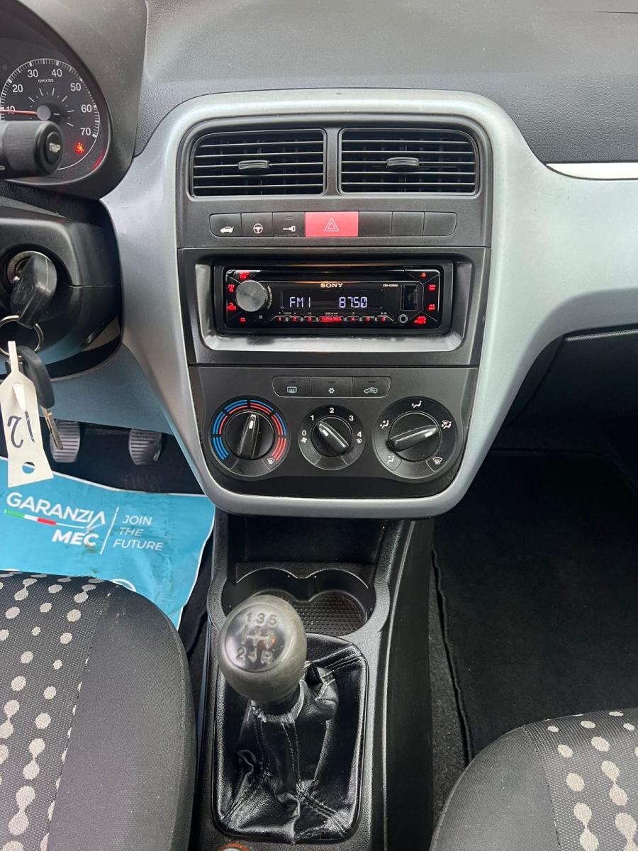 FIAT - Grande Punto - 1.3 MJT 75 CV 3p. Active