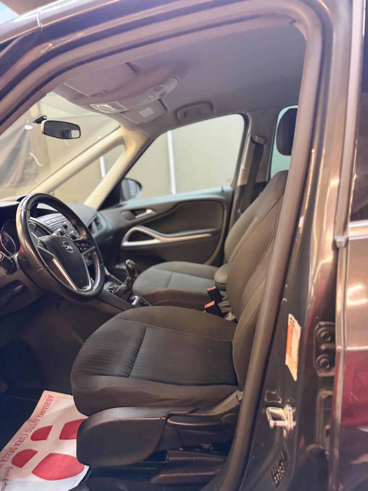 Opel Zafira Tourer 1.4 Turbo 140CV GPL Cosmo