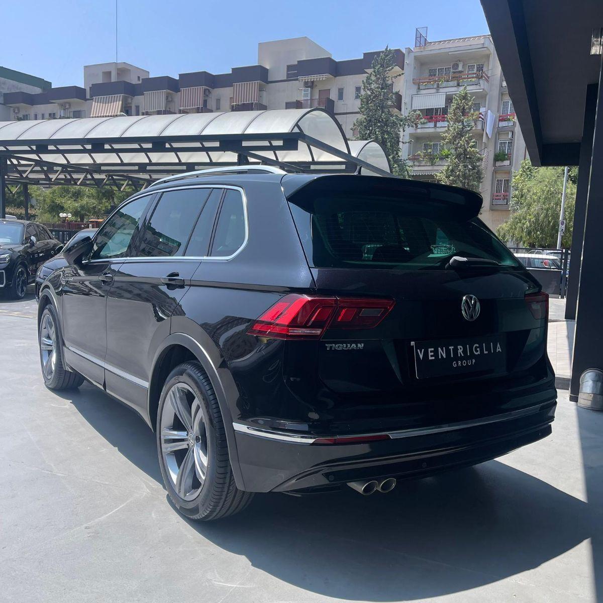 VOLKSWAGEN - Tiguan - 2.0 TDI 150CV SCR DSG R-Line