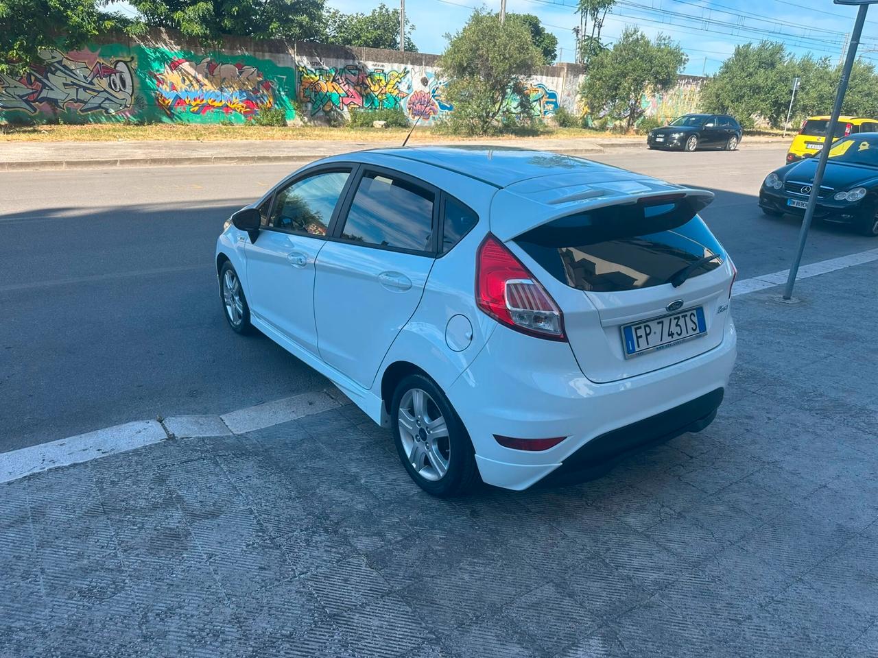 Ford Fiesta 1.5 TDCi 95CV 5 porte ST-Line