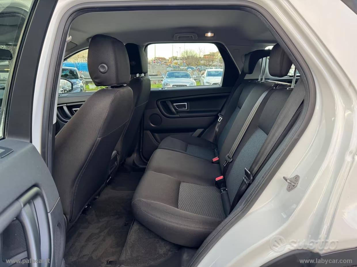 LAND ROVER Discovery Sport 2.0D I4-L.Flw R-Dyn. HSE