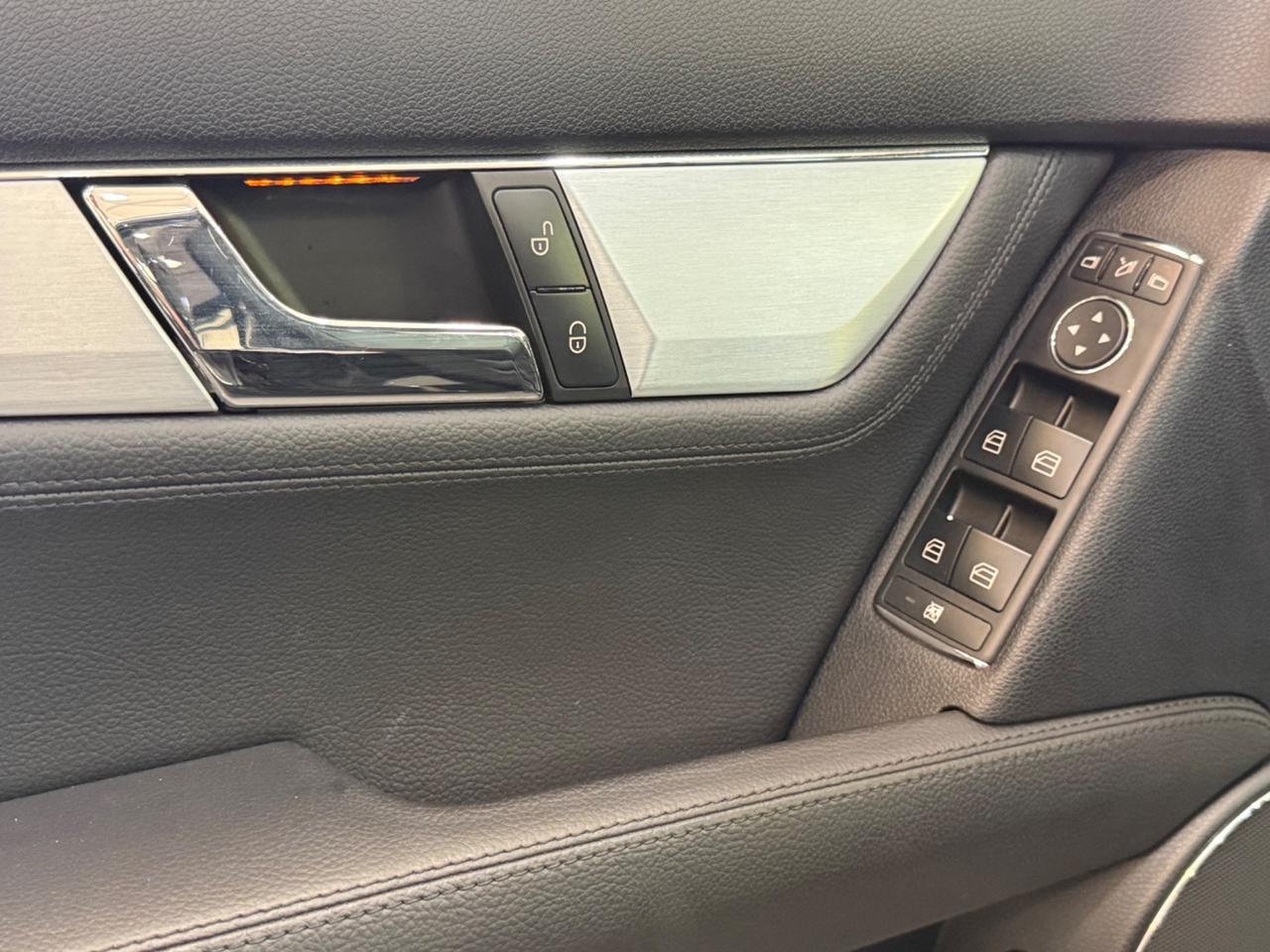 Mercedes-benz E 350 Berlina 3.0 4matic auto 67.000 KM!! UNICA !!
