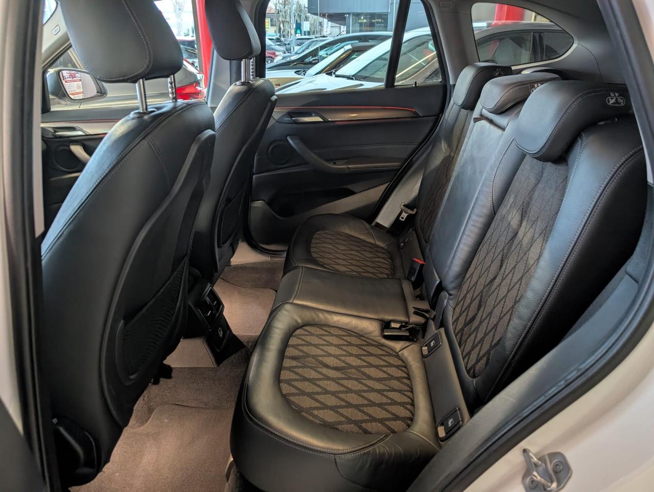 Bmw X1 sDrive18d xLine