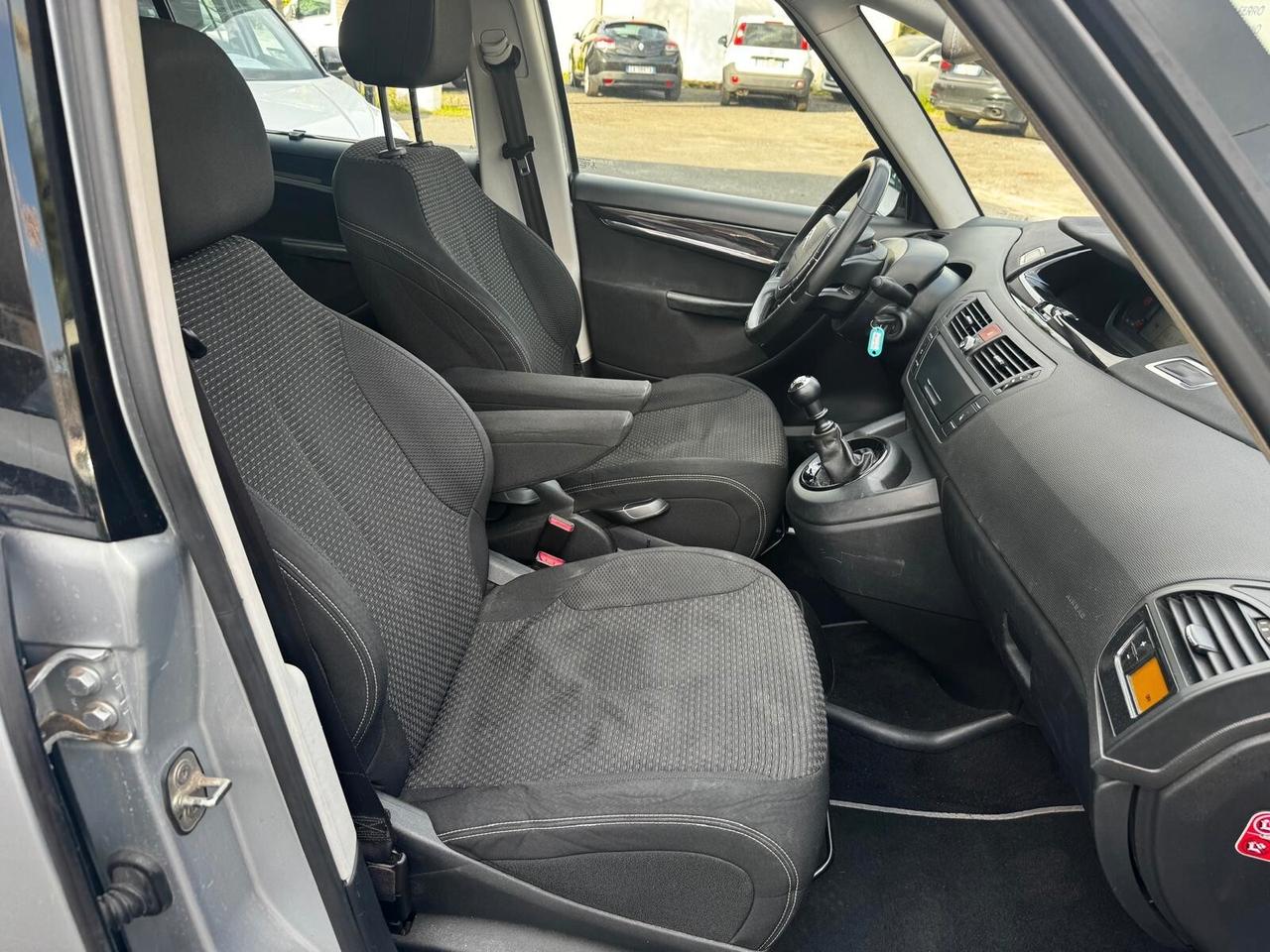Citroen C4 Picasso 7 POSTI