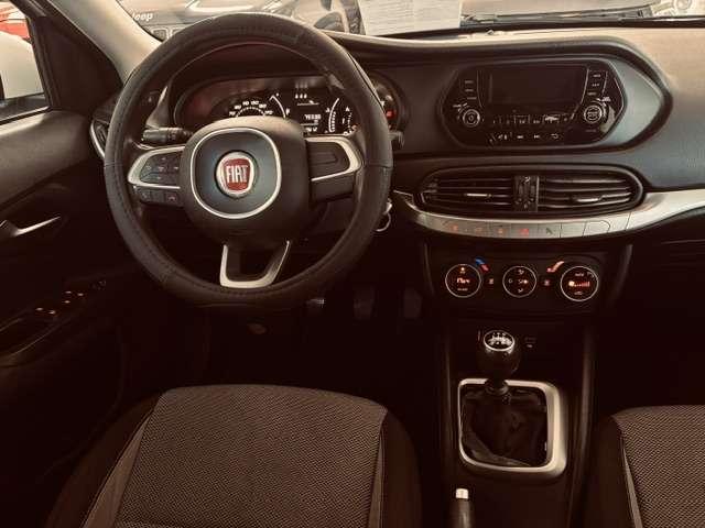 Fiat Tipo Tipo 4 porte II 2017 4p 1.4 Lounge 95cv