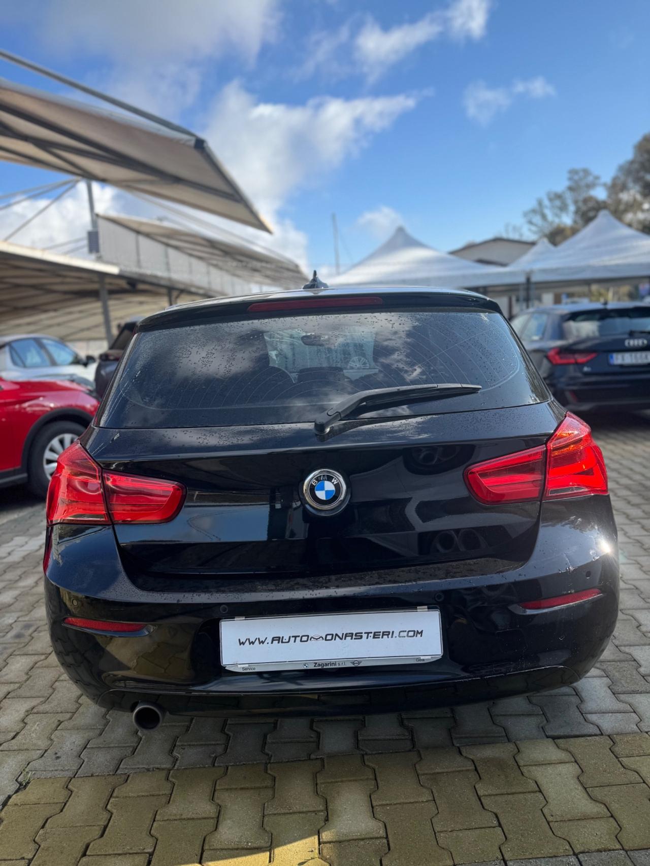 Bmw 118 118d 5p. Urban