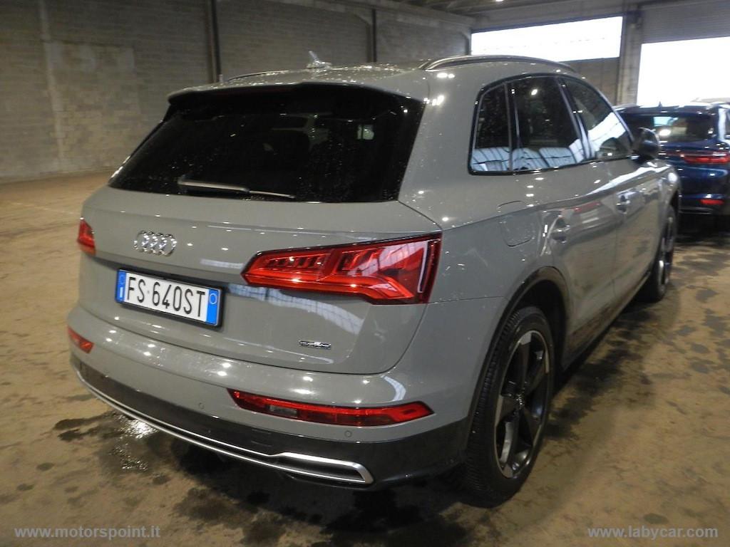 AUDI Q5 40 TDI quattro S tronic S-line *IVA ESPOSTA*