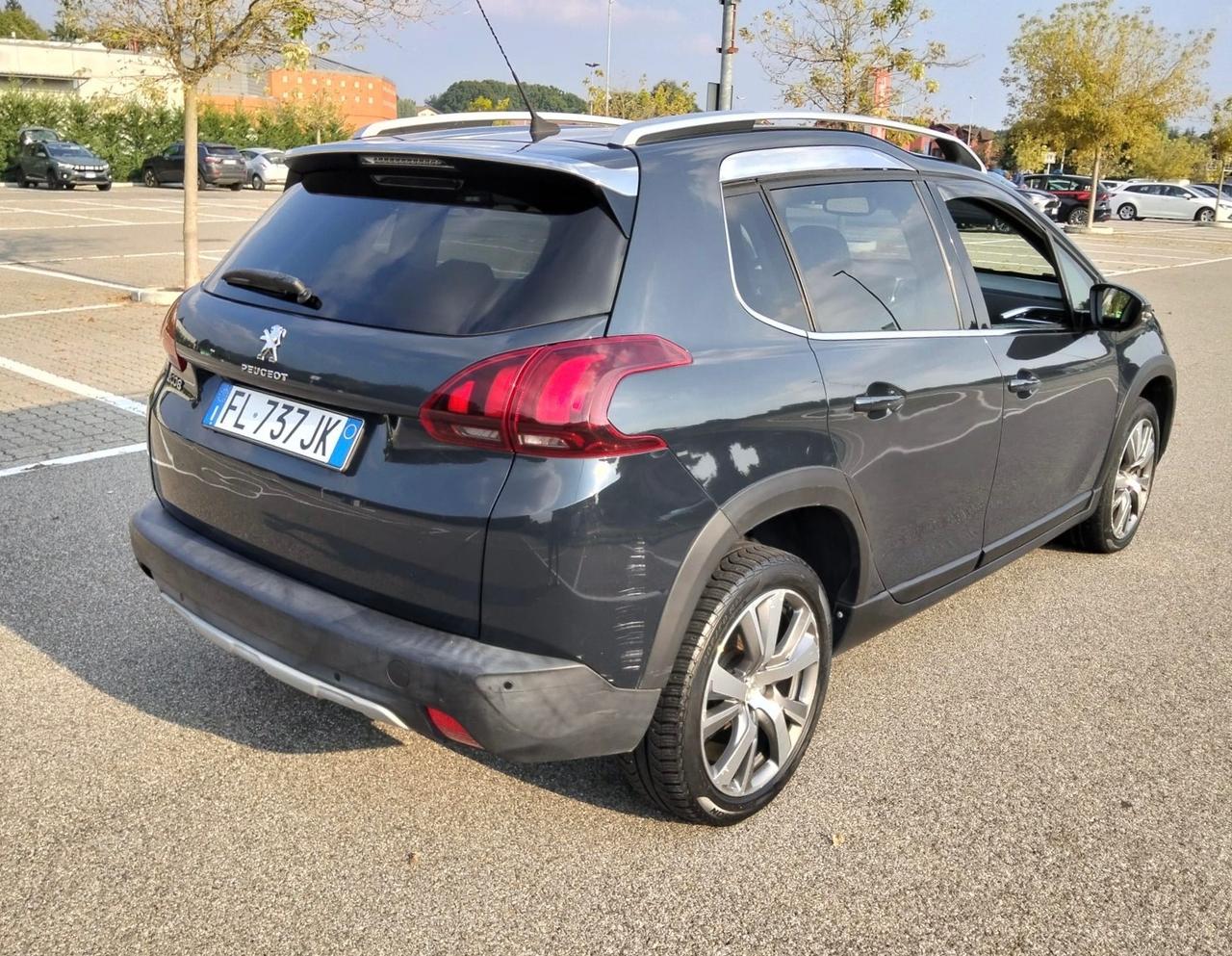 Peugeot 2008 BlueHDi 100 GT Line*Navi*Camera*Pelle*Euro6
