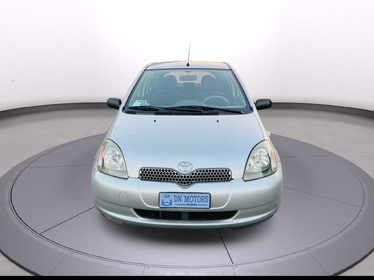 Toyota Yaris 1.0 benzina 2004 88.000km ottimo stato