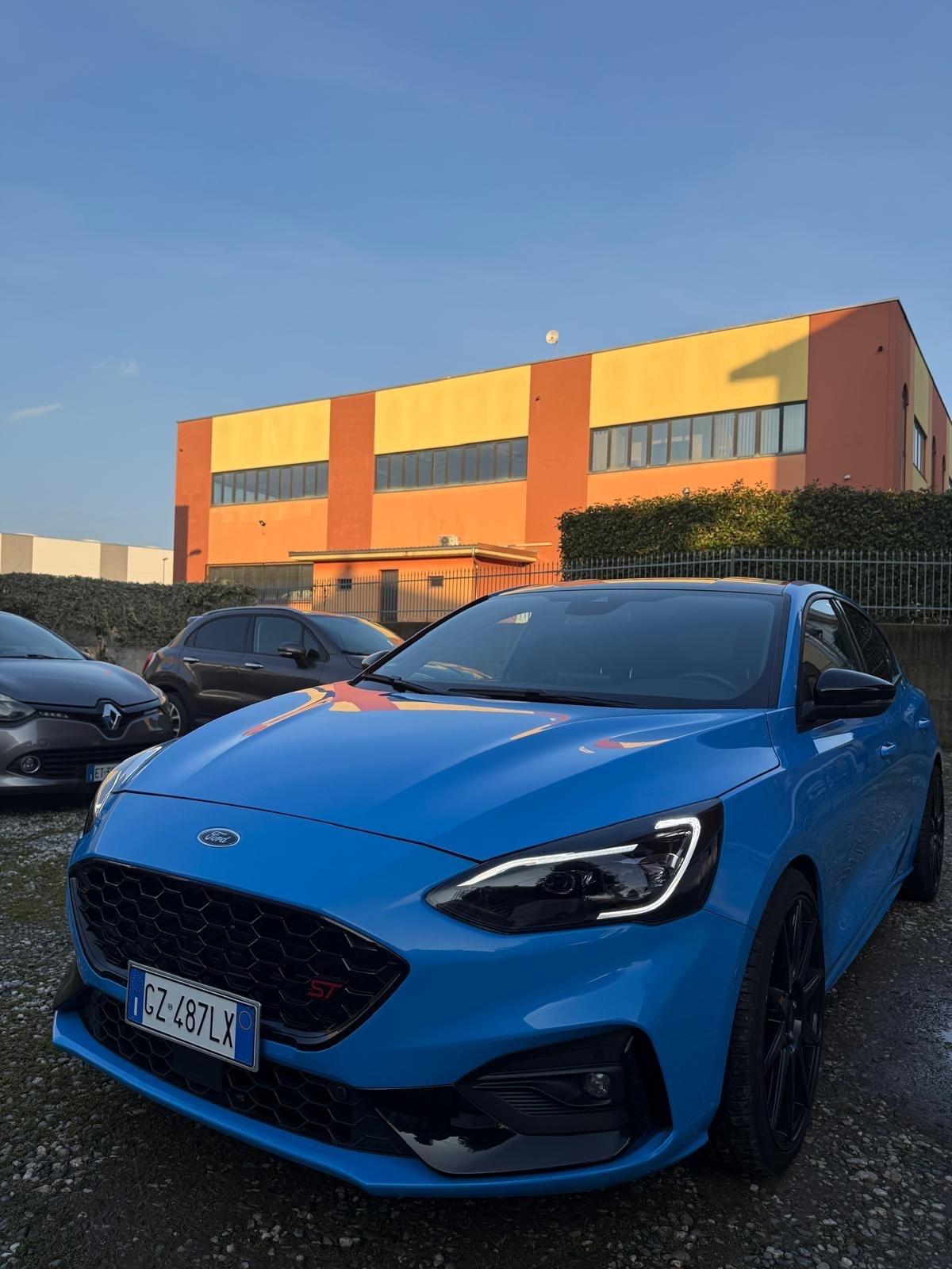 Ford Focus 2.3 EcoBoost 280 CV 5p. ST