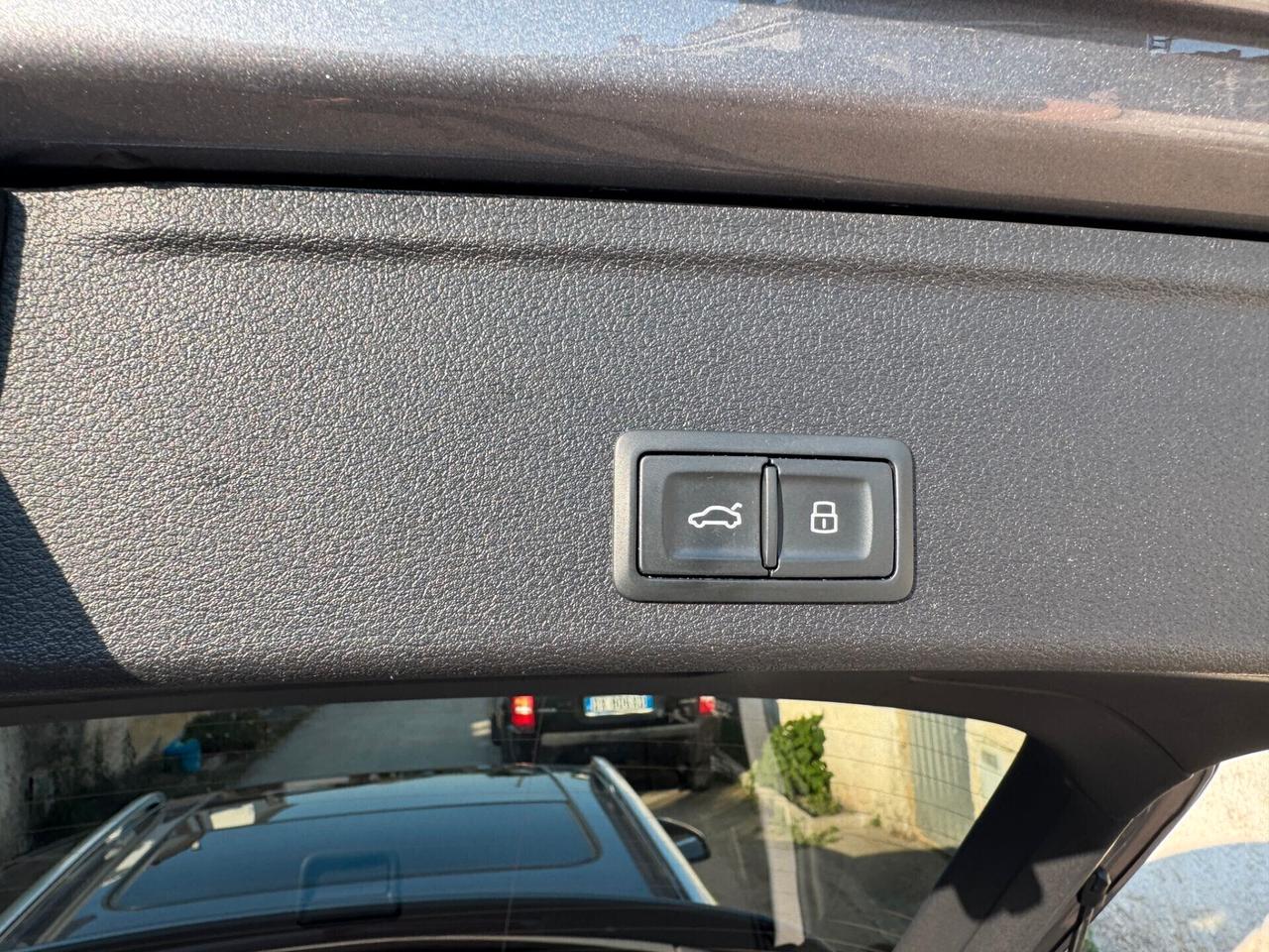 Audi A4 allroad 40 TDI 204 CV S tronic Identity Contrast
