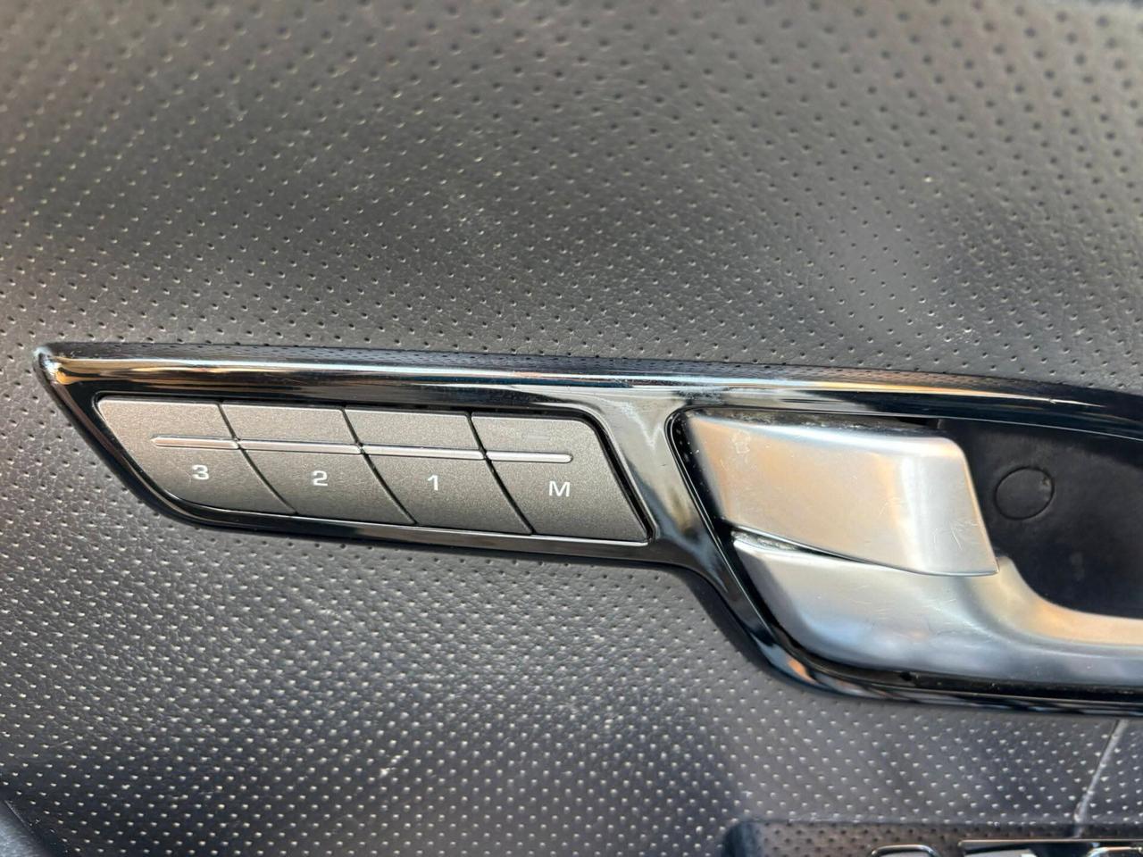 Land Rover Range Evoque 2.0 TD4 180 CV 5p. SE Dynamic