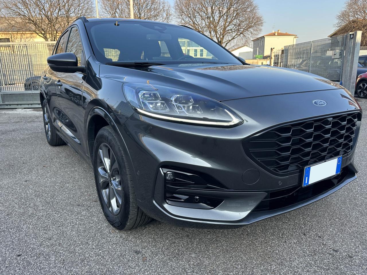 FORD Kuga 3ª serie - Kuga 2.5 Plug In Hybrid 225 CV CVT 2WD ST-Line X