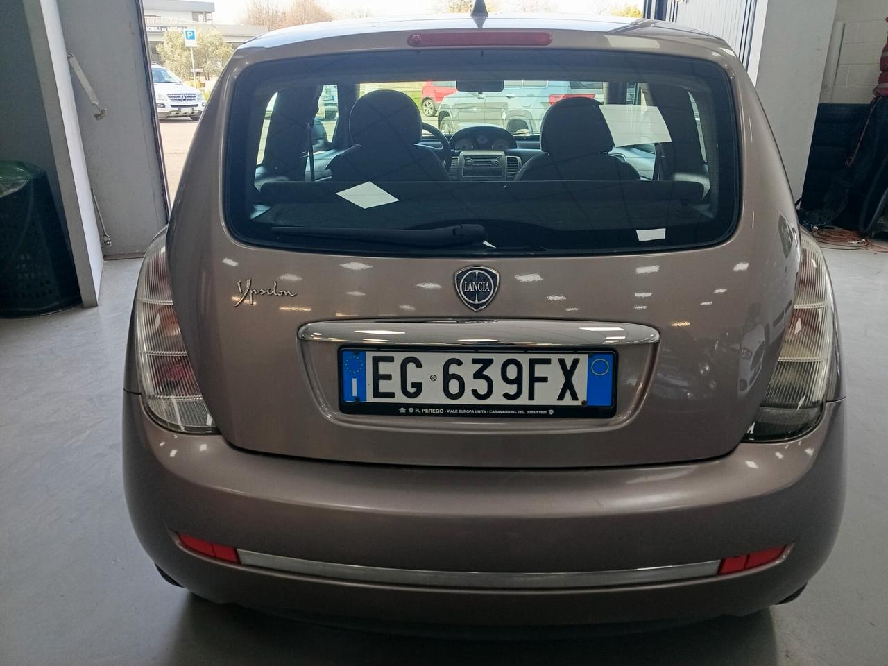 Lancia Ypsilon 1.2 69 CV Platinum