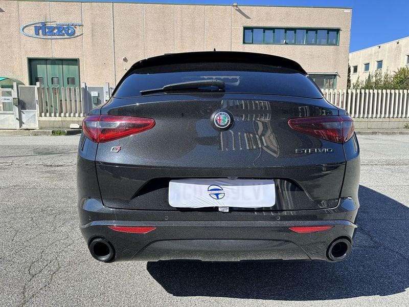 Alfa Romeo Stelvio 2.2 Turbo Diesel 210CV Veloce AT8 Q4