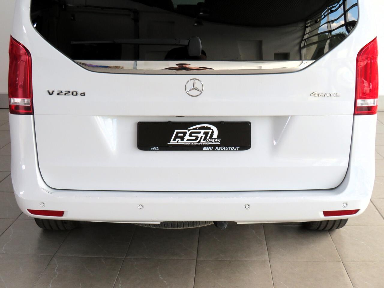 Mercedes-benz V 220 d Automatic 4Matic Premium Long