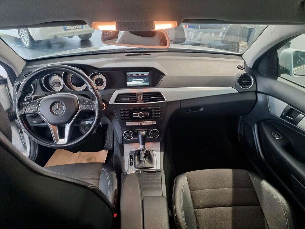Mercedes-benz C 220 2200 CDI Coupe Avantgarde