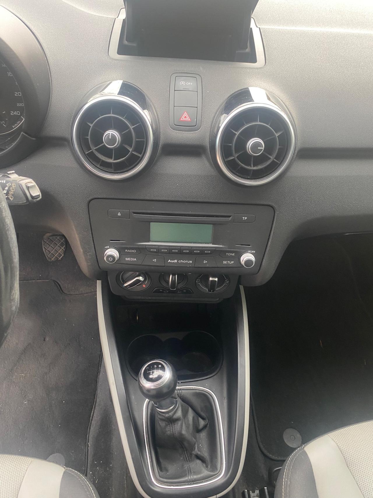 Audi A1 1.2 TFSI Attraction NEOPATENTATI