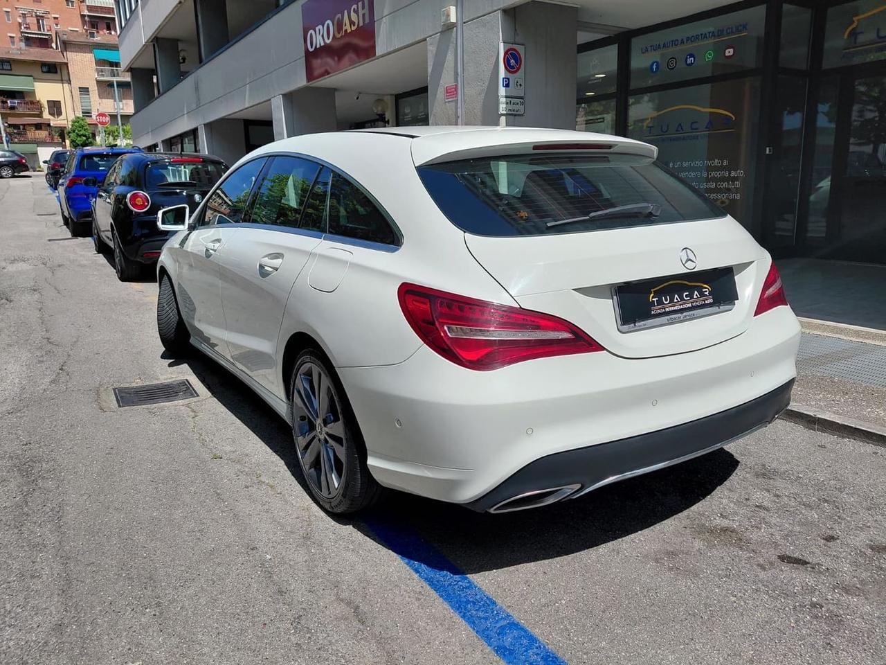Mercedes-Benz CLA 180 Executive Shooting Br #11009