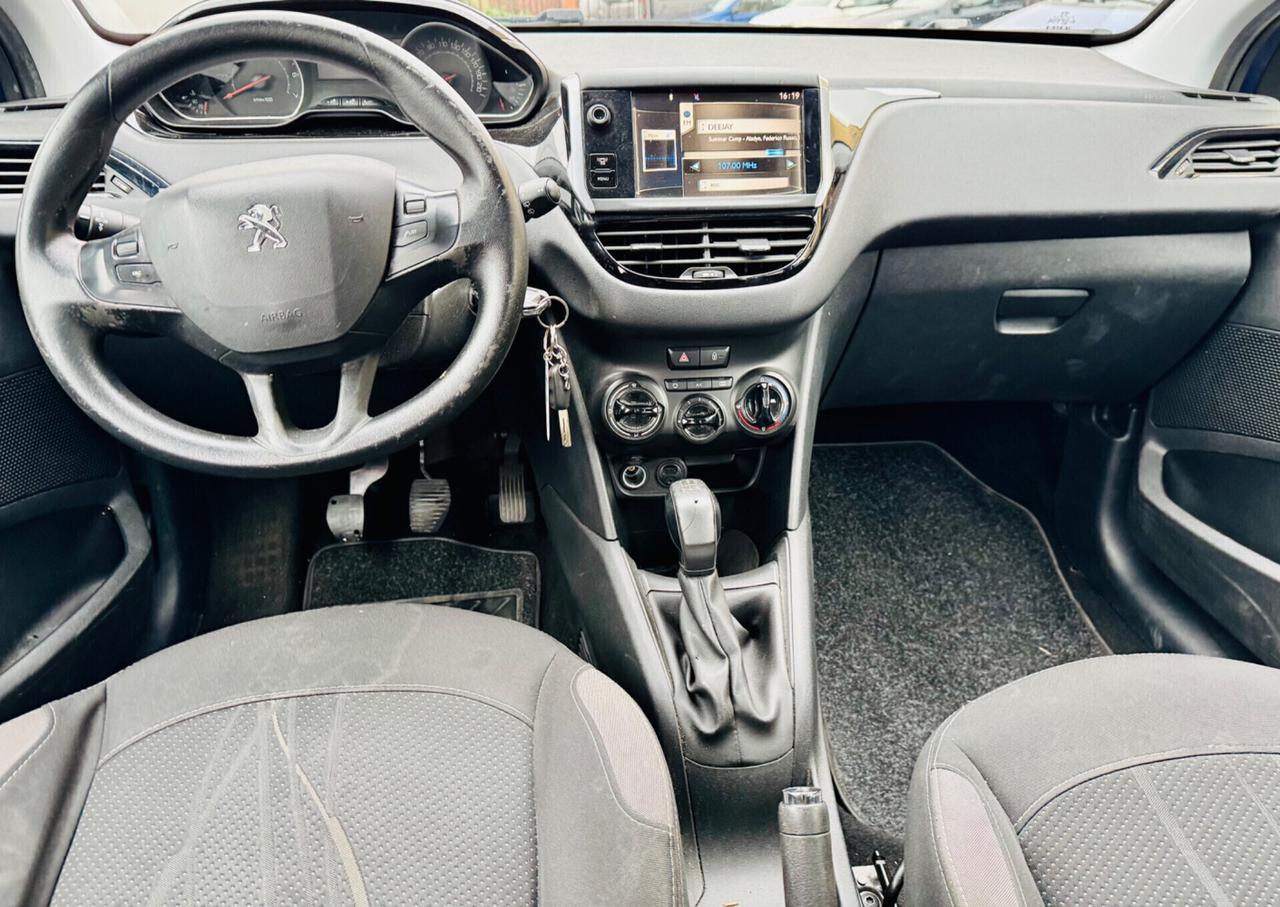Peugeot 208 1.2 5porte Allure Ok Neopatentati