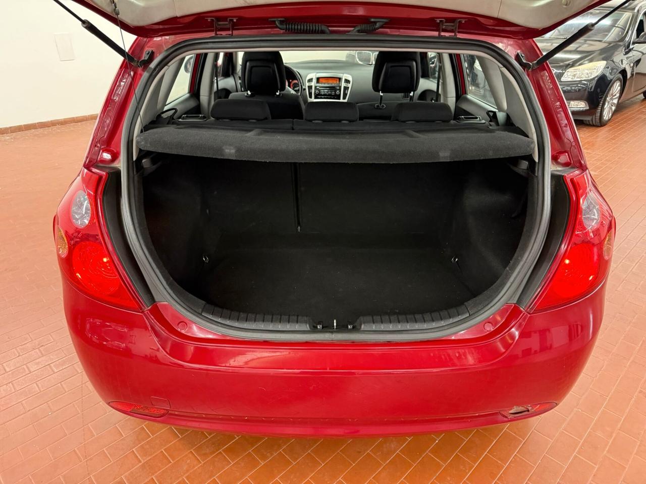 Kia Ceed 1.6 CRDi 115CV 5p ok Neopatentati