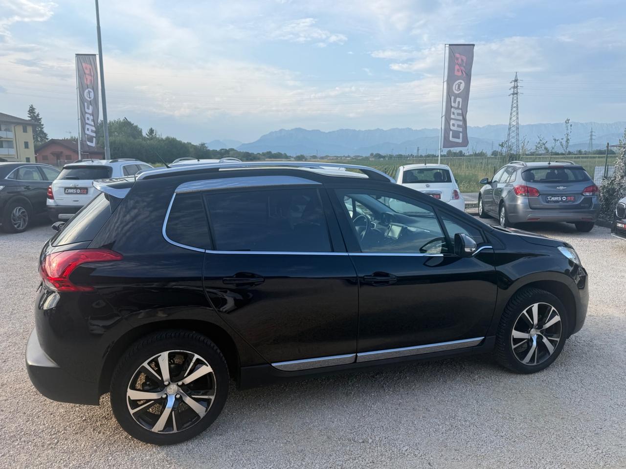 Peugeot 2008 BlueHDi 100 Allure