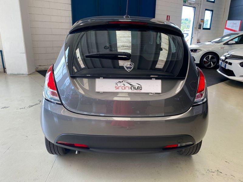 Lancia Ypsilon 1.0 FireFly 5 porte S&S Hybrid Oro - PROMO SIRONIAUTO+