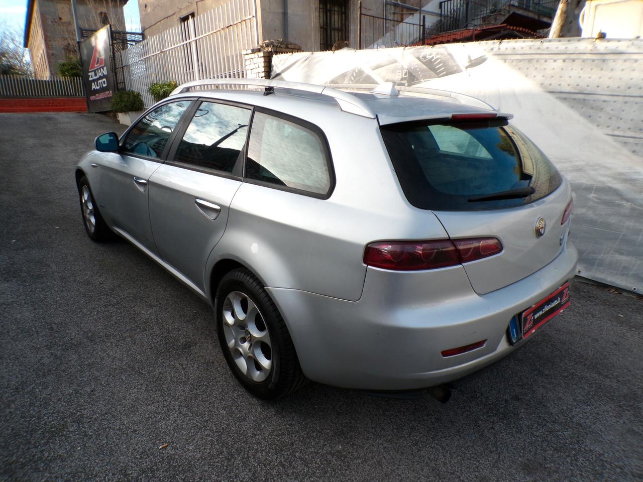 Alfa Romeo 159 1.9 JTDm 16V SPORTWAGON