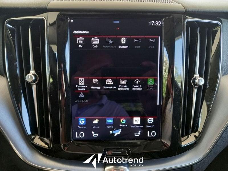 Volvo XC60 B4 197+14 CV AWD Automatica NAVI LED Momentum Pro