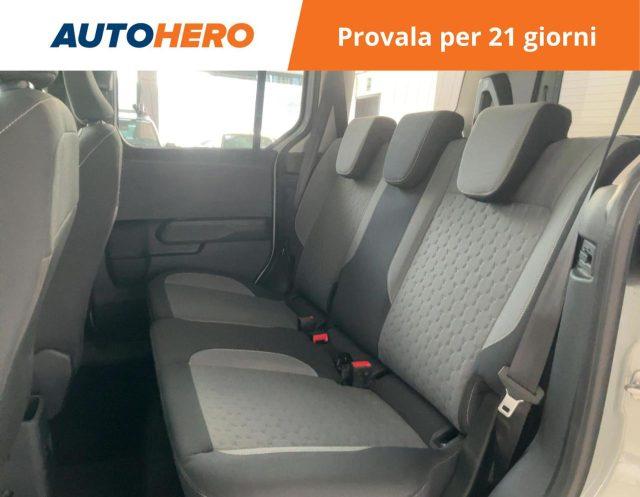 FORD Tourneo Courier 1.0 EcoBoost Titanium