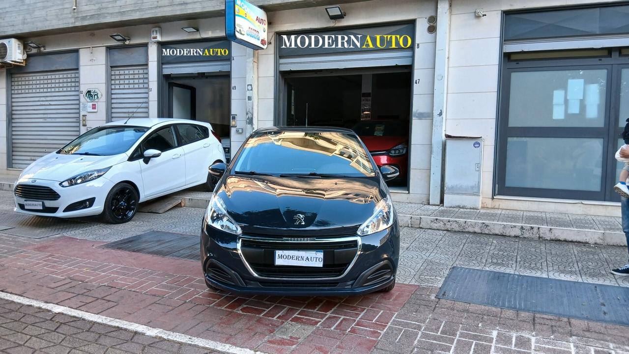 Peugeot 208 BlueHDi 75 5 porte Allure