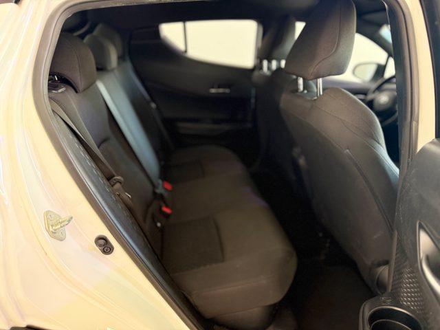 TOYOTA C-HR 1.8 Hybrid E-CVT GR Sport