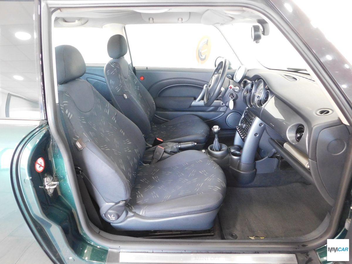 MINI - Mini - 1.4 tdi One D de luxe