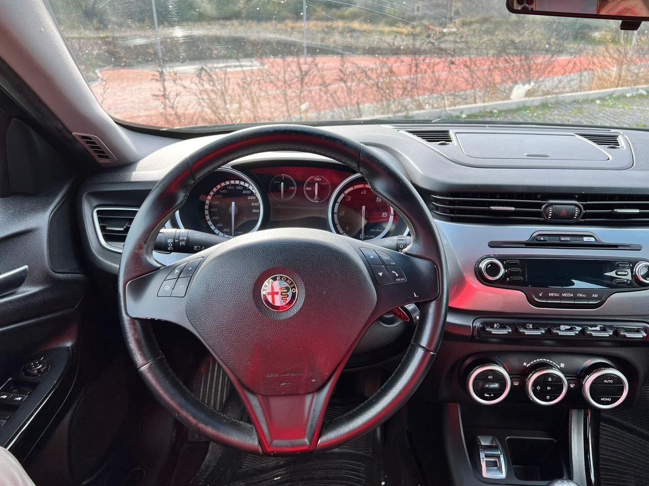Alfa Romeo Giulietta 1.6JTDm COME NUOVA CHIAMA 2013