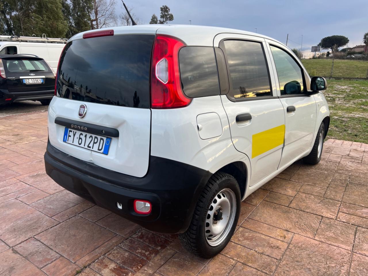 Fiat Panda 1.2 Pop Van 2 posti ( garanzia 12 mesi)