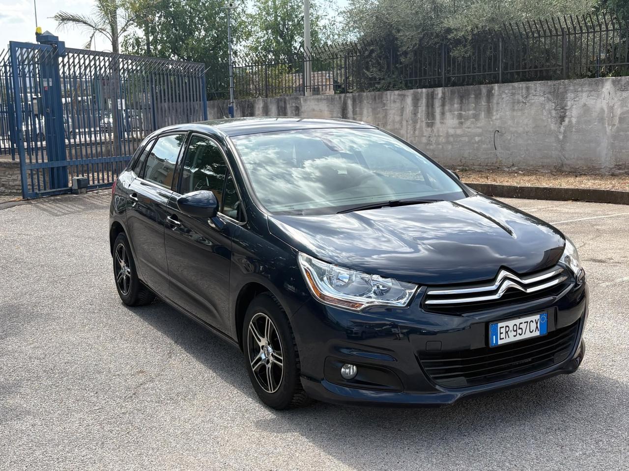 Citroen C4 1.6 VTi 120 Exclusive